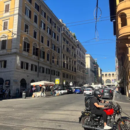 Rojo - Termini Station 4* Rom