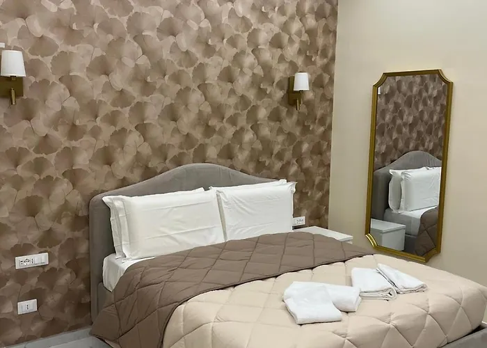 Rojo - Termini Station Rome