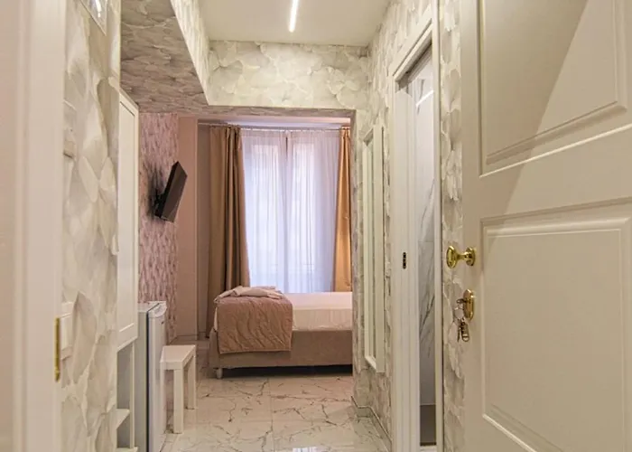 Guest house Rojo - Termini Station Rome